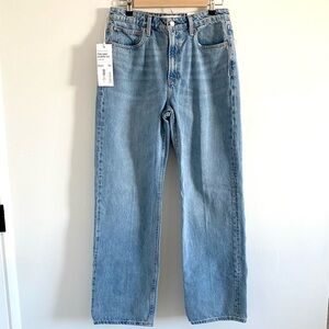 NWT Aritzia The Iggy Curve-Fit Lo-Rise Jeans